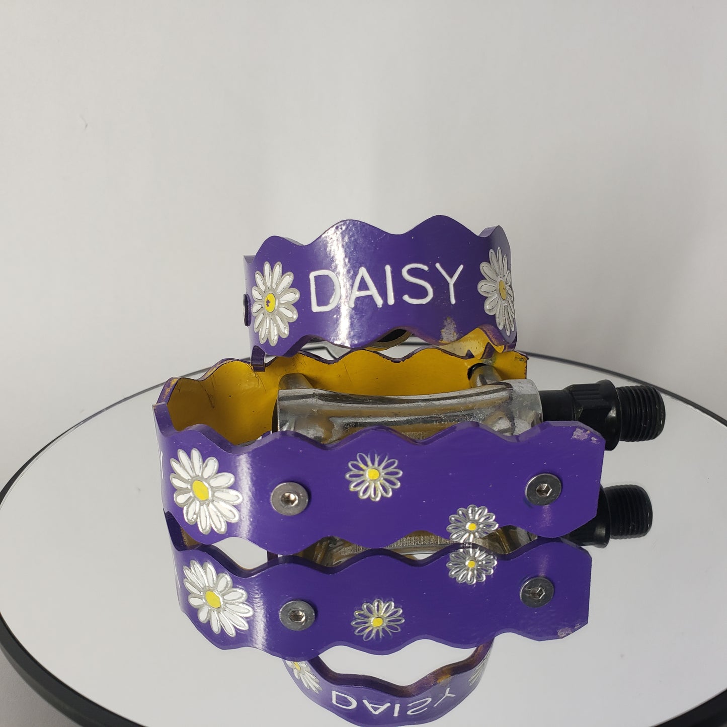 DAISY BICYCLE PEDALS