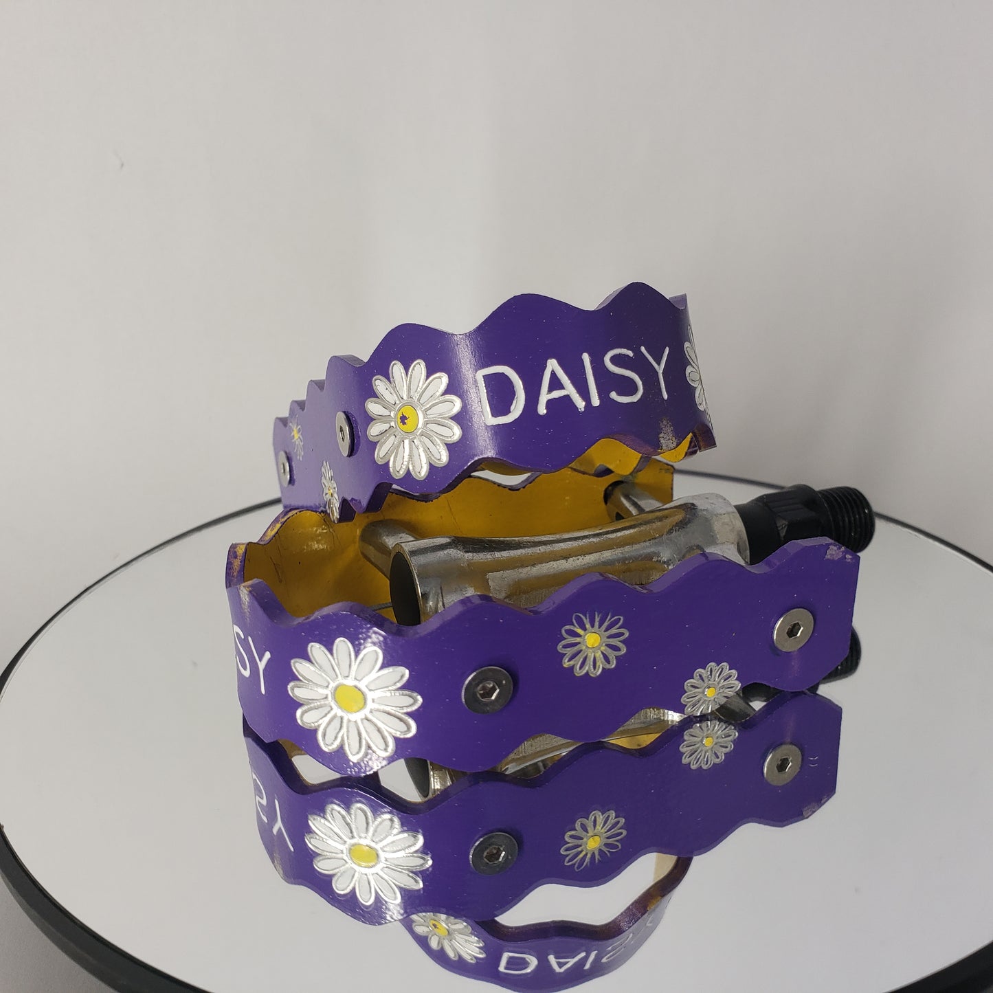 DAISY BICYCLE PEDALS